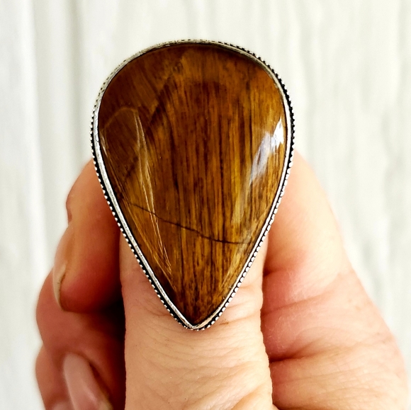 New Tiger Eye 925 Silver Statement Ring. - Picture 6 of 8